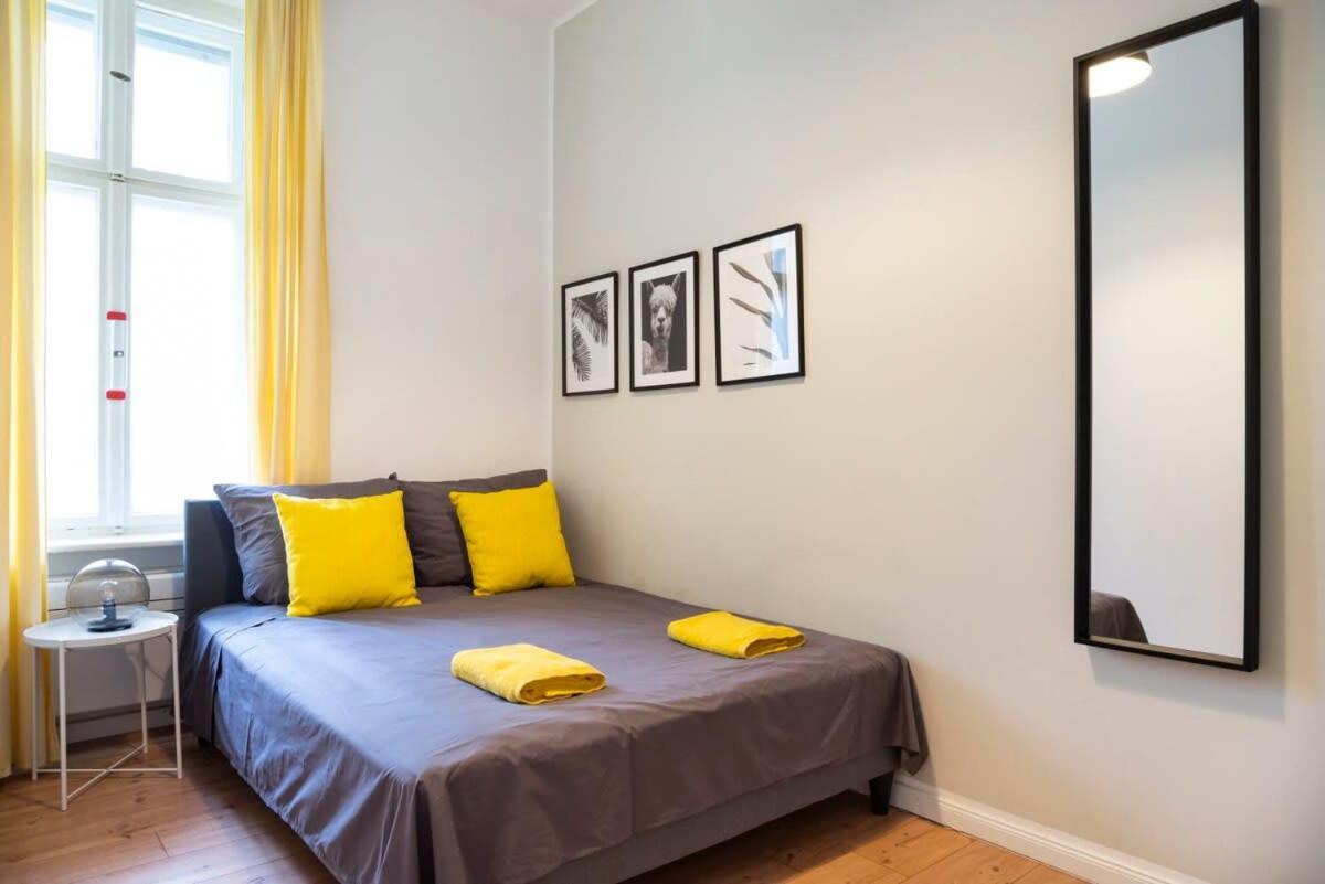 Kudamm Plus Ac Plus Selfcheckin Plus Free Street Parking Berlino Esterno foto