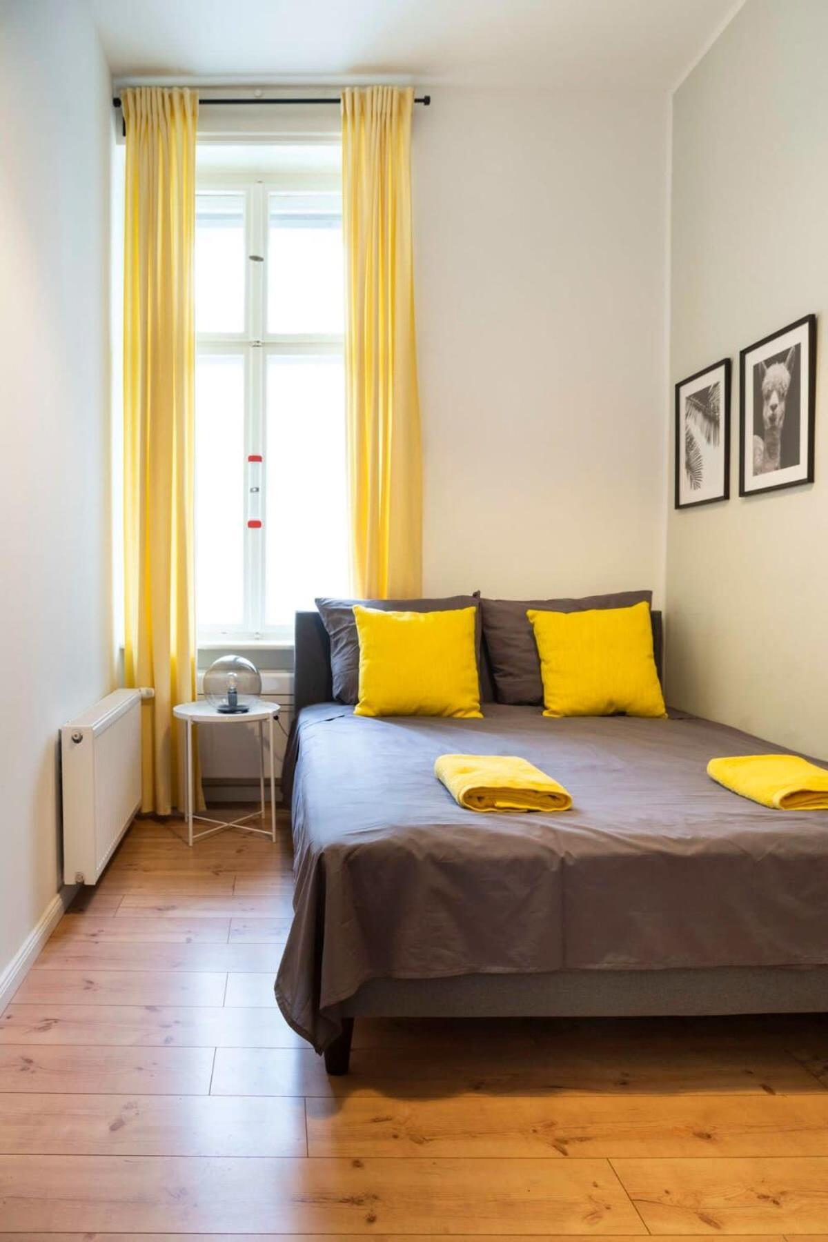 Kudamm Plus Ac Plus Selfcheckin Plus Free Street Parking Berlino Esterno foto